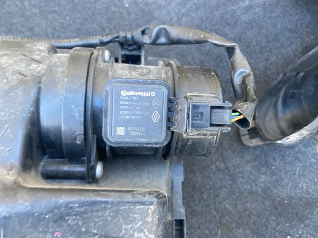 bontott NISSAN PULSAR Légszűrő Ház