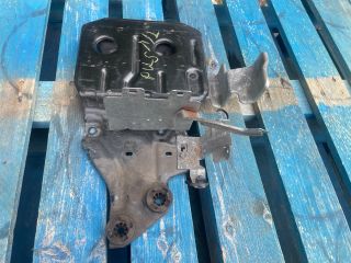 bontott NISSAN PULSAR Akkumulátor Tartó