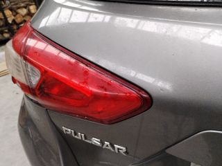 bontott NISSAN PULSAR Bal Belső Hátsó Lámpa