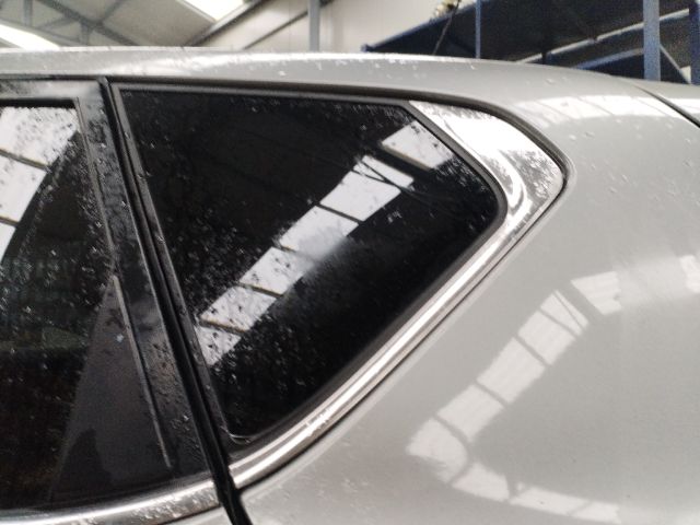 bontott NISSAN PULSAR Bal C Oszlop Oldalablak Üveg