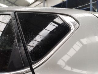 bontott NISSAN PULSAR Bal C Oszlop Oldalablak Üveg