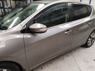 bontott NISSAN PULSAR Bal első Ajtó (Üres lemez)