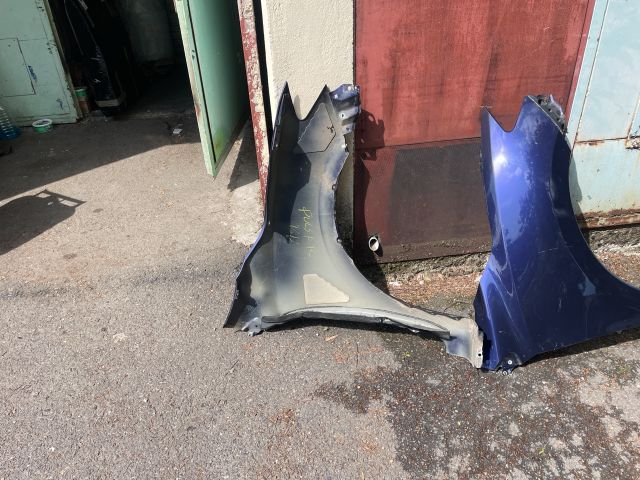 bontott NISSAN PULSAR Bal első Sárvédő