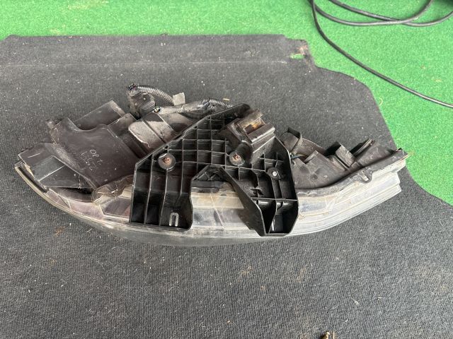 bontott NISSAN PULSAR Bal Fényszóró