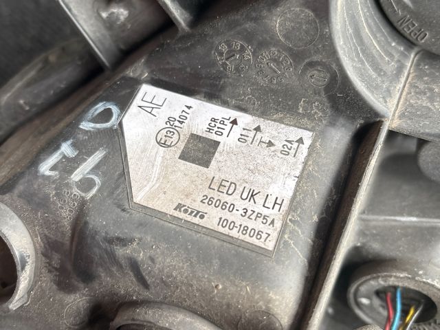 bontott NISSAN PULSAR Bal Fényszóró