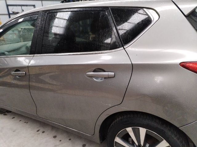 bontott NISSAN PULSAR Bal hátsó Ajtó (Üres lemez)