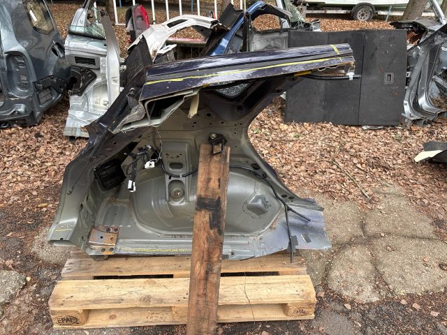 bontott NISSAN PULSAR Bal hátsó Negyed Karosszéria Csomag