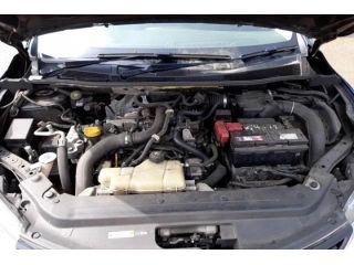 bontott NISSAN PULSAR Csomagtérajtó Kárpit