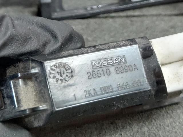 bontott NISSAN PULSAR Csomagtérajtó Kilincs