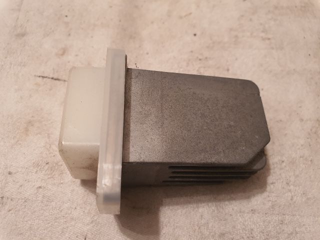 bontott NISSAN PULSAR Előtét Ellenállás Fűtőmotor