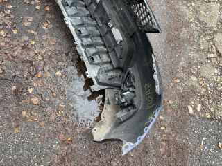 bontott NISSAN PULSAR Első Lökhárító (Részeivel)