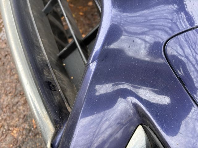 bontott NISSAN PULSAR Első Lökhárító (Részeivel)