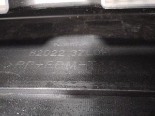 bontott NISSAN PULSAR Első Lökhárító (Üresen)