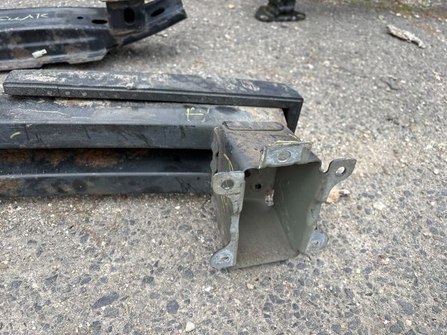 bontott NISSAN PULSAR Hátsó Lökhárító Merevítő (Fém)