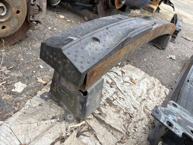 bontott NISSAN PULSAR Hátsó Lökhárító Merevítő (Fém)