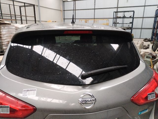 bontott NISSAN PULSAR Hátsó Szélvédő