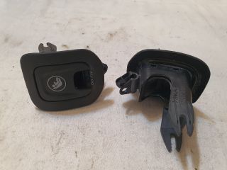 bontott NISSAN PULSAR Isofix Rögzítő