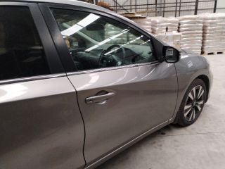 bontott NISSAN PULSAR Jobb első Ajtó (Üres lemez)