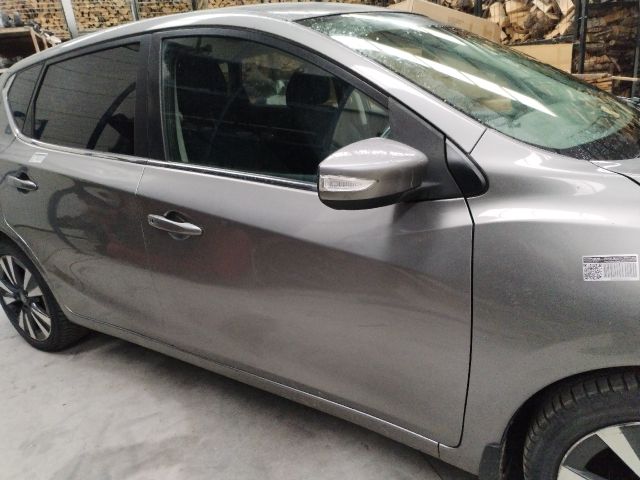 bontott NISSAN PULSAR Jobb első Ajtó (Üres lemez)