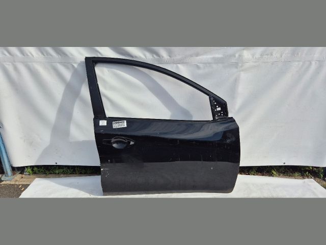 bontott NISSAN PULSAR Jobb első Ajtó (Üres lemez)