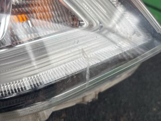 bontott NISSAN PULSAR Jobb Fényszóró