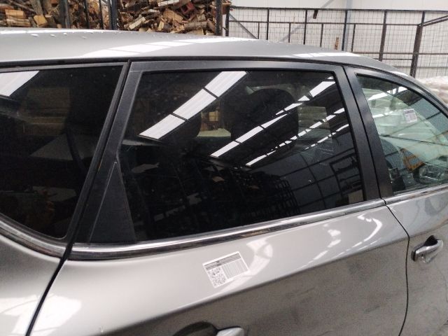 bontott NISSAN PULSAR Jobb hátsó Ablak