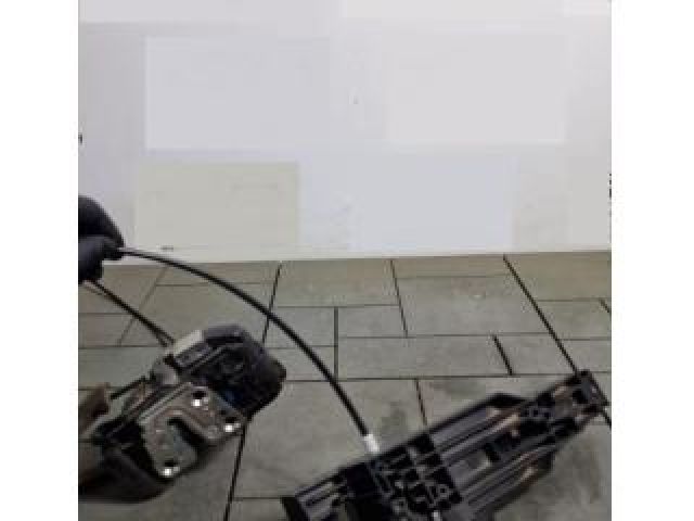 bontott NISSAN PULSAR Jobb hátsó Ajtózár