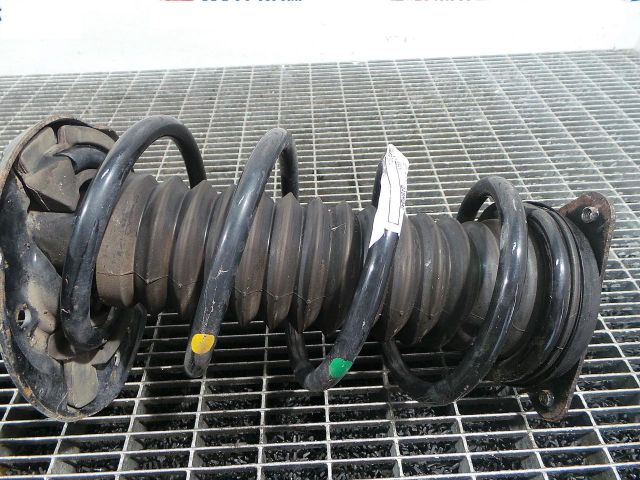 bontott NISSAN QASHQAI Első Rugó