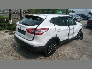 bontott NISSAN QASHQAI Hátsó Híd (Tárcsafékes)