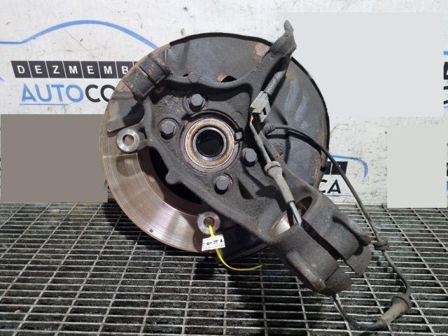 bontott NISSAN QASHQAI Jobb első Csonkállvány