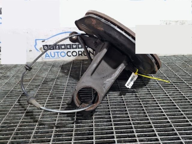 bontott NISSAN QASHQAI Jobb első Csonkállvány