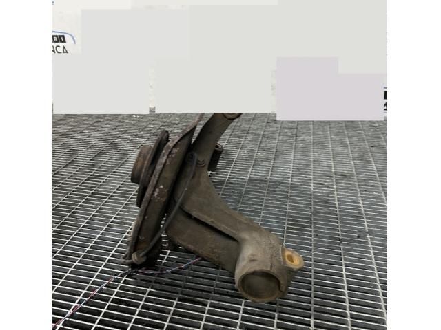 bontott NISSAN QASHQAI Jobb első Csonkállvány