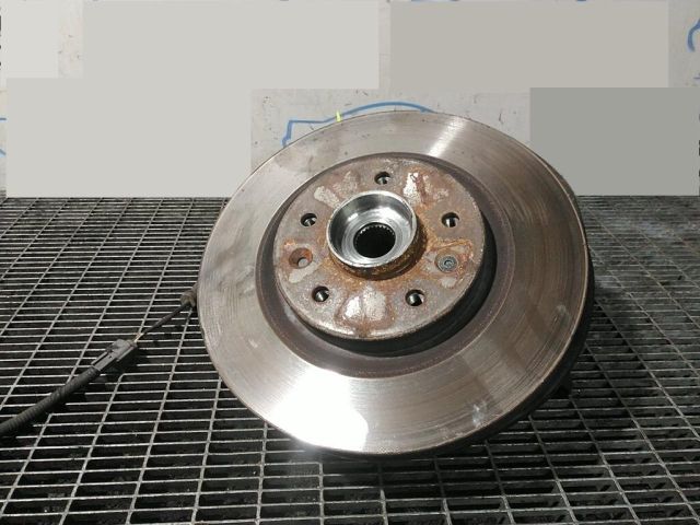 bontott NISSAN QASHQAI Jobb első Csonkállvány