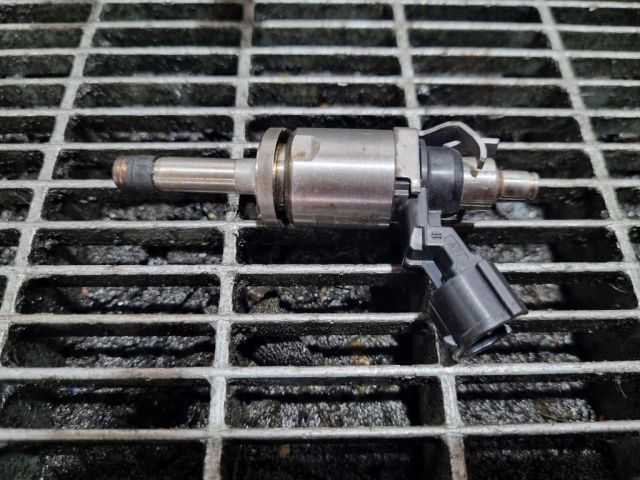 bontott NISSAN QASHQAI Porlasztó (1 db)