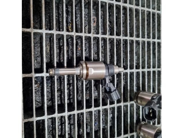 bontott NISSAN QASHQAI Porlasztó (1 db)