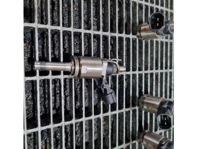 bontott NISSAN QASHQAI Porlasztó (1 db)