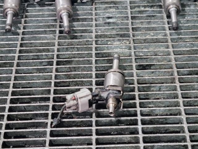 bontott NISSAN QASHQAI Porlasztó (1 db)