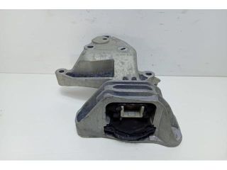 bontott NISSAN QASHQAI Motor Tartó Bak (Pozíciófüggetlen)