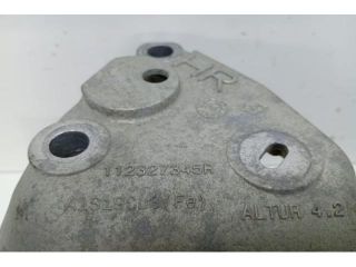 bontott NISSAN QASHQAI Motor Tartó Bak (Pozíciófüggetlen)