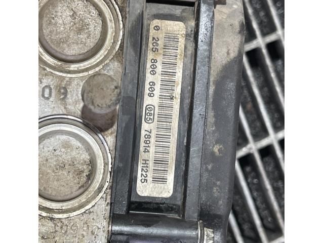 bontott NISSAN QASHQAI ABS Kocka