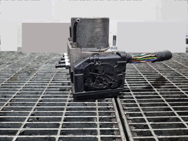 bontott NISSAN QASHQAI ABS Kocka