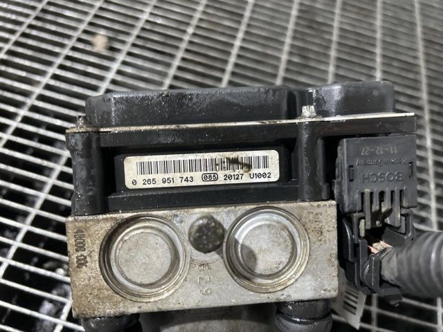 bontott NISSAN QASHQAI ABS Kocka