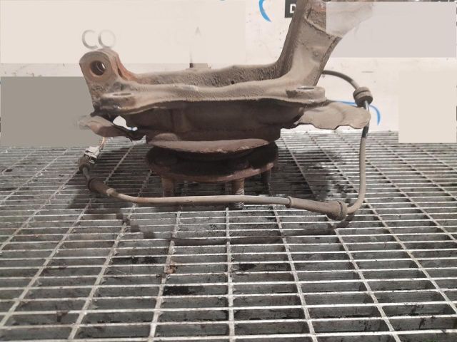 bontott NISSAN QASHQAI Bal első Csonkállvány