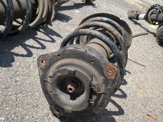 bontott NISSAN QASHQAI Bal első Gólyaláb (Lengécsillapító, Rugó)