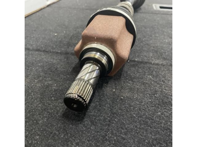 bontott NISSAN QASHQAI Bal Féltengely