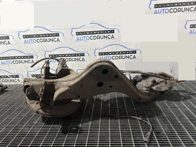 bontott NISSAN QASHQAI Bal hátsó Csonkállvány