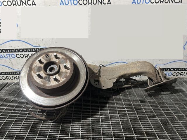 bontott NISSAN QASHQAI Bal hátsó Csonkállvány