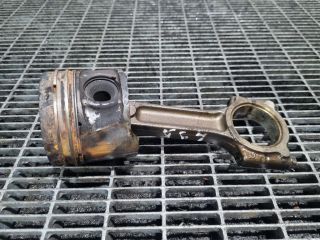 bontott NISSAN QASHQAI Dugattyú