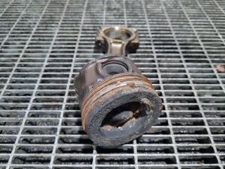 bontott NISSAN QASHQAI Dugattyú