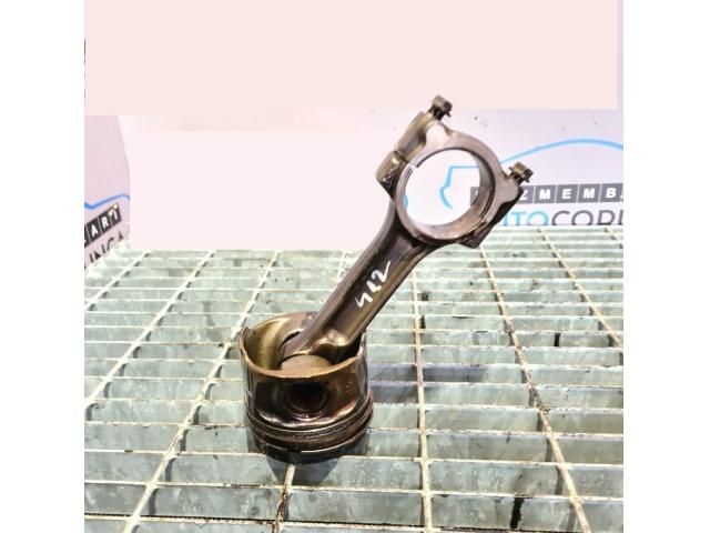 bontott NISSAN QASHQAI Dugattyú